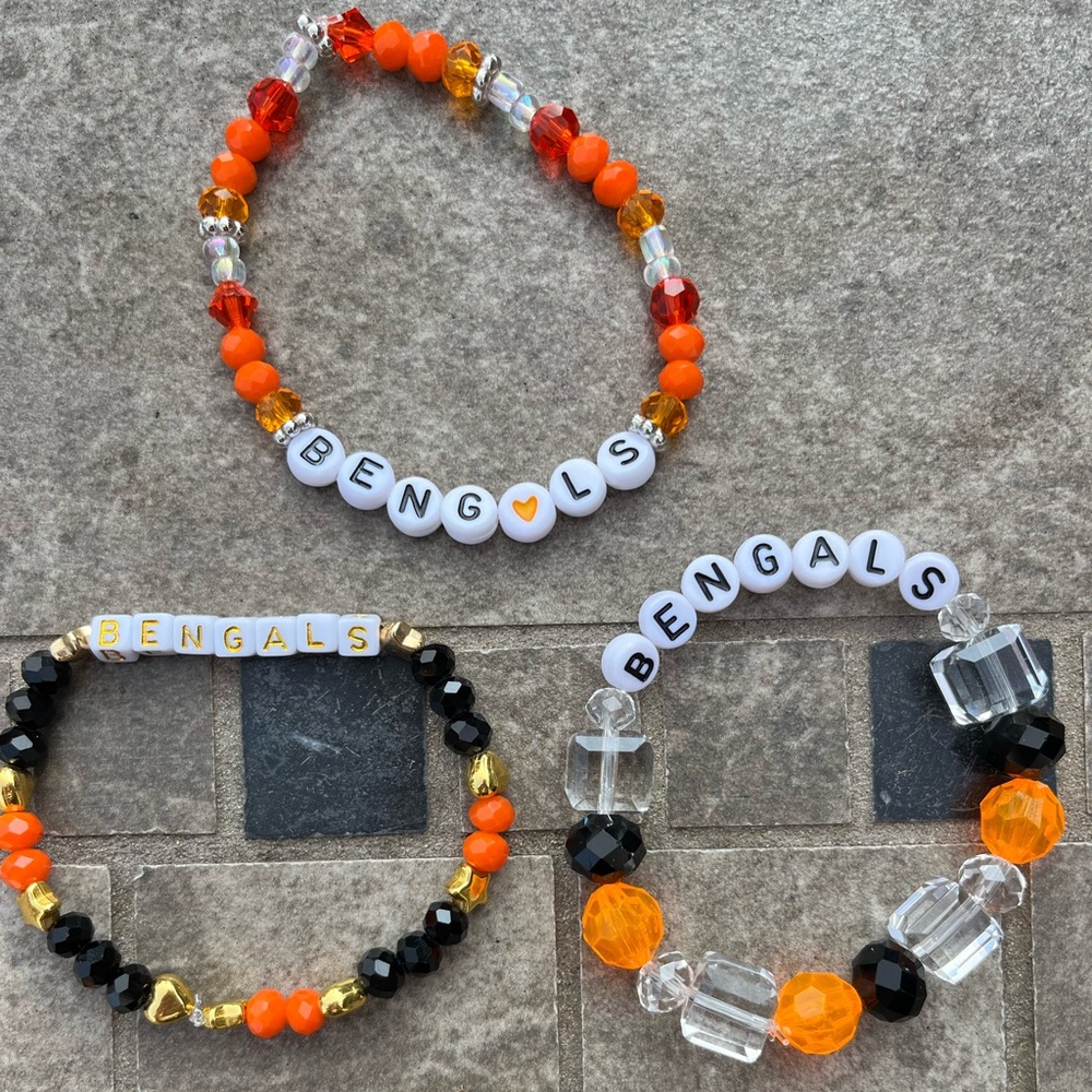 Handmade bracelets - Picture 3 of 9